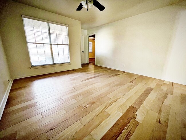 Building Photo - 2823 Amy Ln