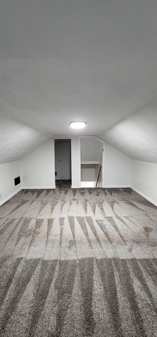 Building Photo - Newly Renovated 3-Bedroom Apartment in Pen...