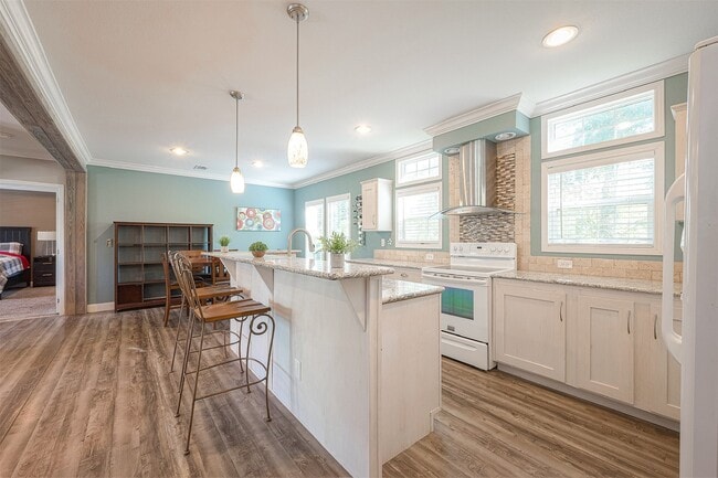 Building Photo - 20547 S Post Oak Blvd