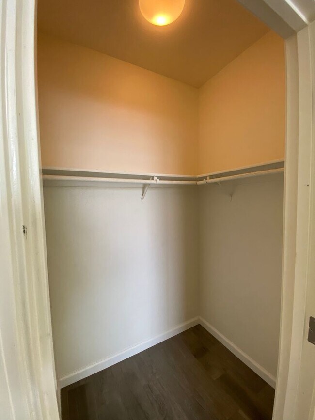 Building Photo - Tulare home coming soon!