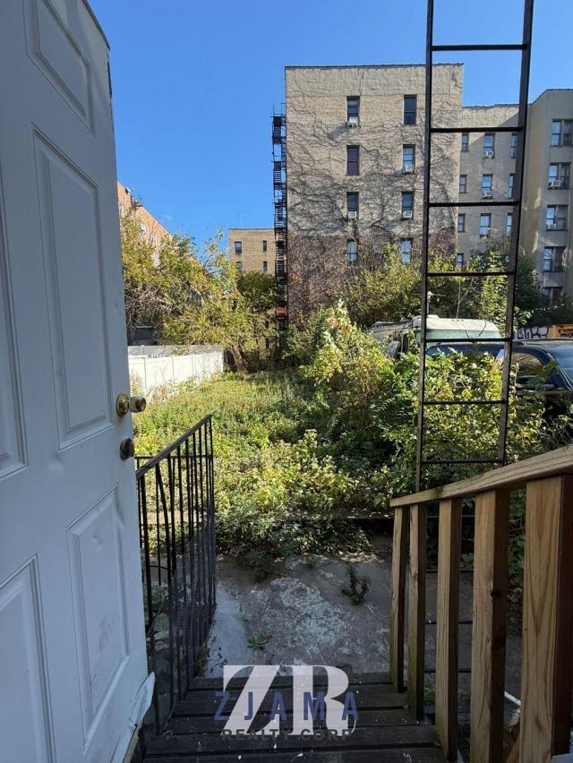 Building Photo - 1 bedroom in Brooklyn NY 11226