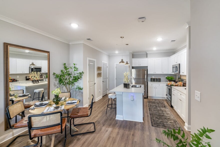 Building Photo - The One at Spartanburg