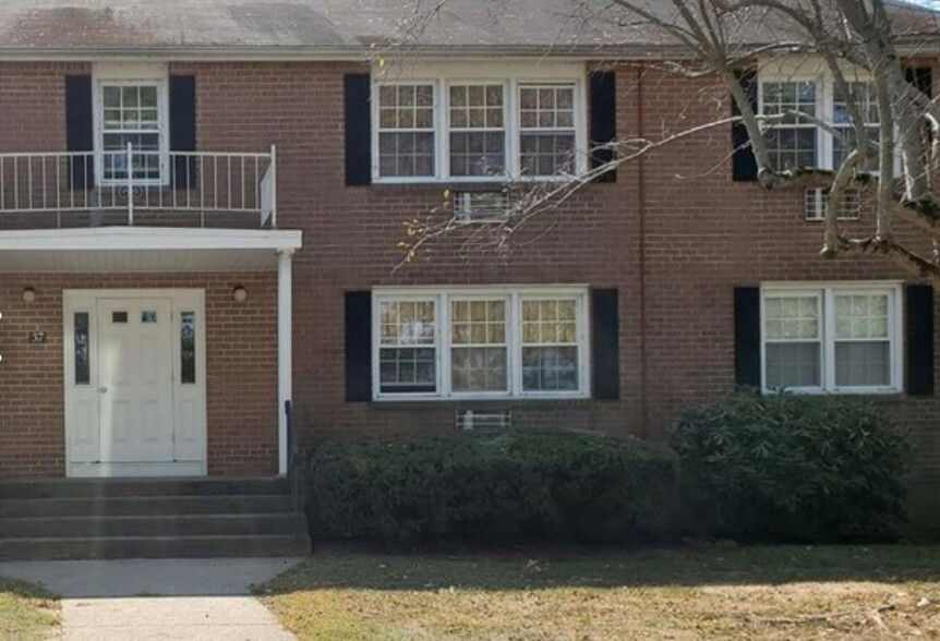 Primary Photo - 37 Grandview Dr