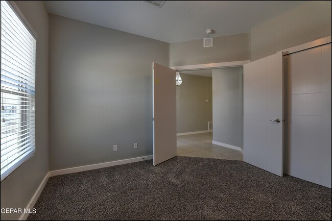 Building Photo - 7825 Enchanted Range