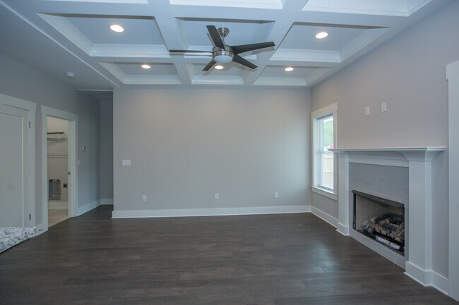 Building Photo - 6190 Tuscany Pl