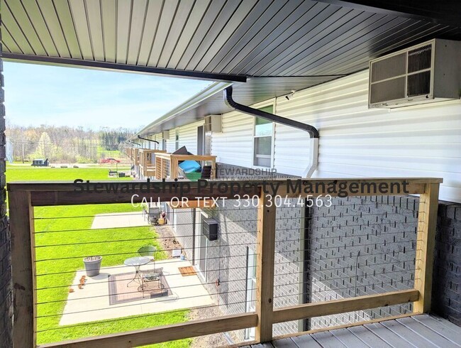 Building Photo - 5015 Massillon Rd