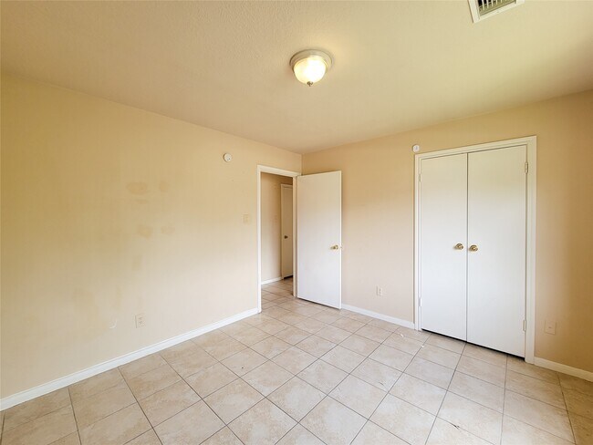 Building Photo - 22918 Pine Mist Ln
