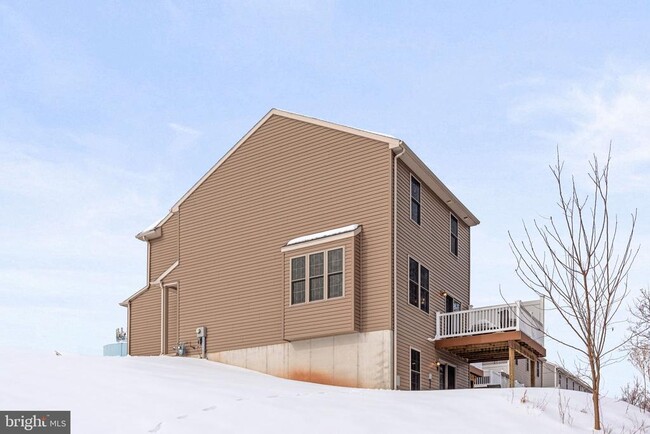 Building Photo - 140 Sage Blvd