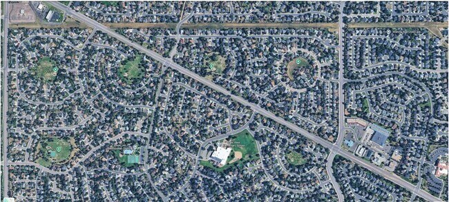 Building Photo - Charming 3BR 2 BA w/ Attached Garage in Centennial! Owner is offering 50% off one month's rent!