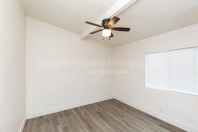 Building Photo - 1405 Bush St