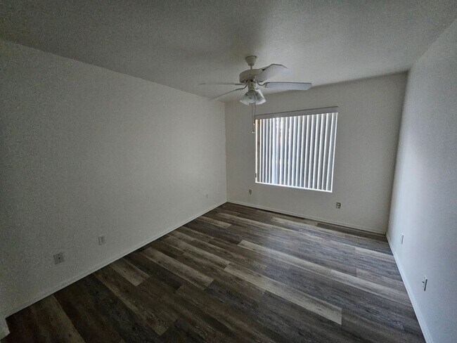 Building Photo - Fort Mohave!! 3 bedroom 2 bathroom in Fairway Estates.