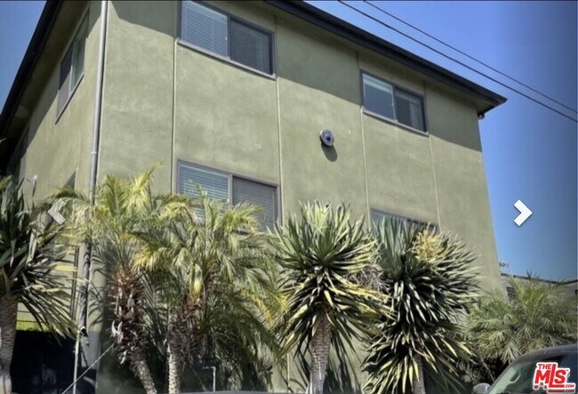 Building Photo - 119 Paloma Ave