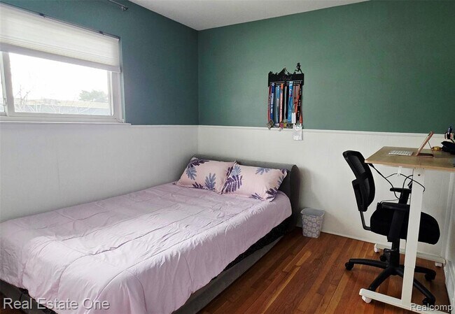 Building Photo - 4217 Crooks Rd