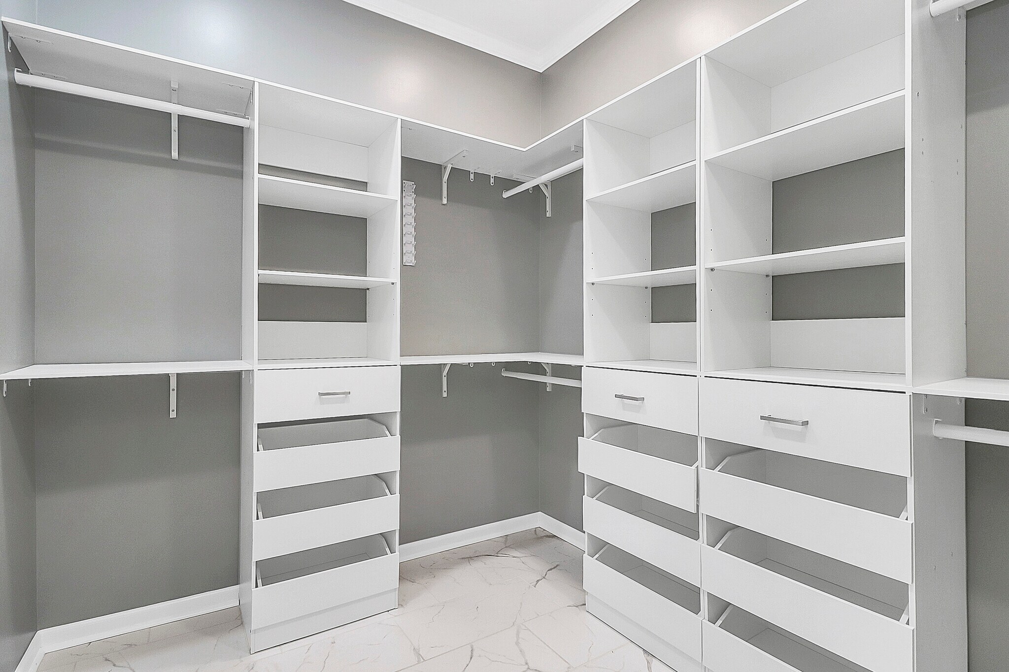 Building Photo - 17444 Baldwin Hall Dr