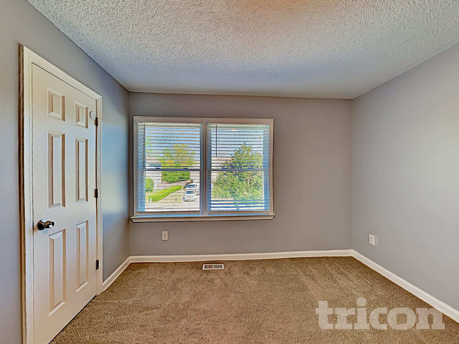 Building Photo - 4860 Country Cove Way