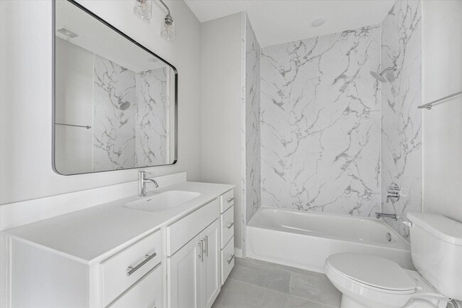 Building Photo - New Listing! Beautiful 3 Bed, 2.5 Bath Home