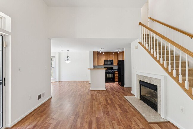 Building Photo - 11892 Breton Ct