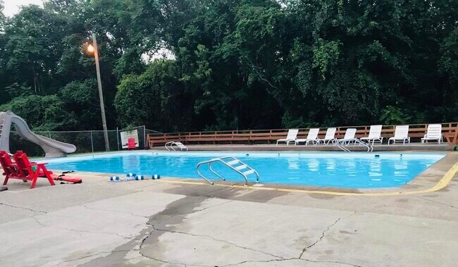 Community pool - 3 Indian Trail