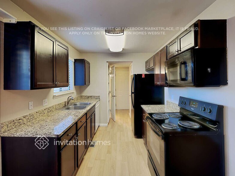Building Photo - 4962 S Richfield Cir