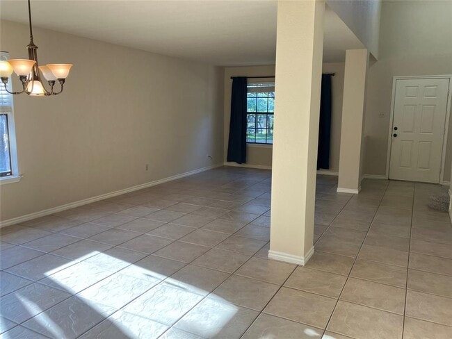 Building Photo - 7409 Potters Trail