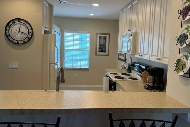 Building Photo - 5748 Sabal Trace Dr