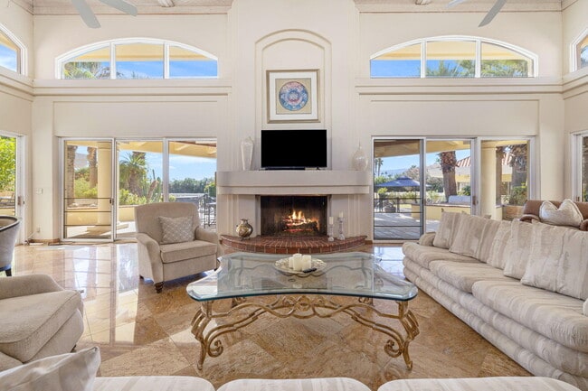 Building Photo - 50180 Vista Montana Rd