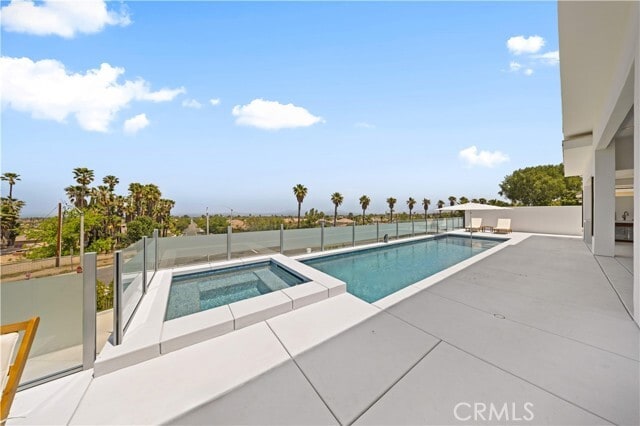 Building Photo - 1270 W Chase Dr