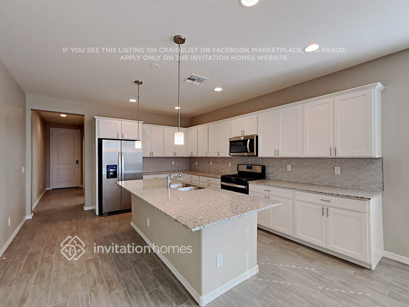 Building Photo - 10831 W Luke Ave