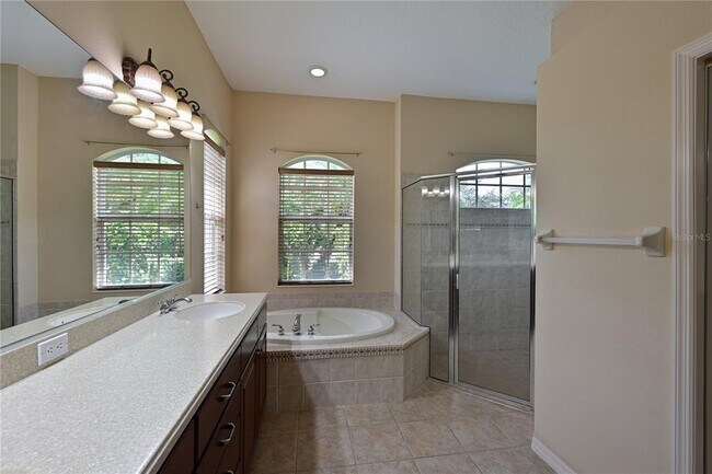 Building Photo - 348 Snapdragon Loop