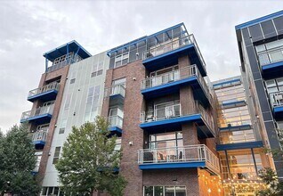 Building Photo - Long Realty & Property Management - Bluepr...
