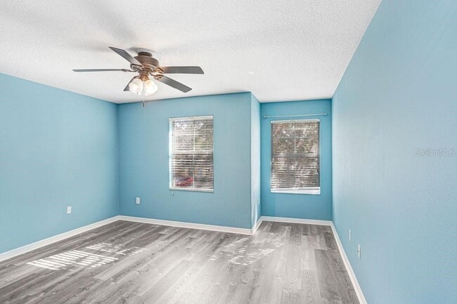 Building Photo - 37669 Aaralyn Rd