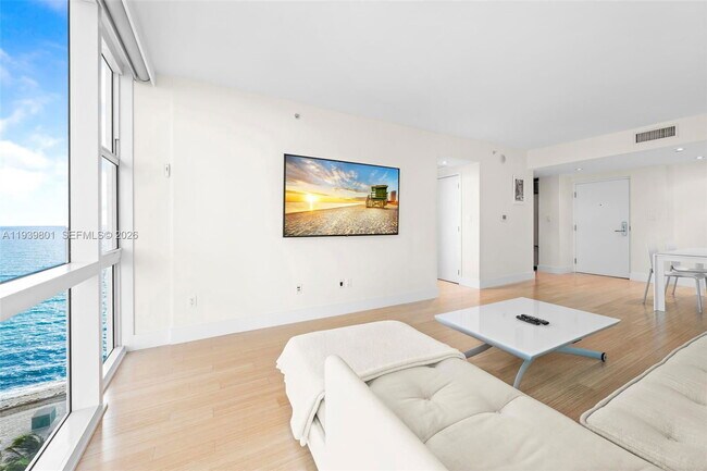 Building Photo - 6801 Collins Ave