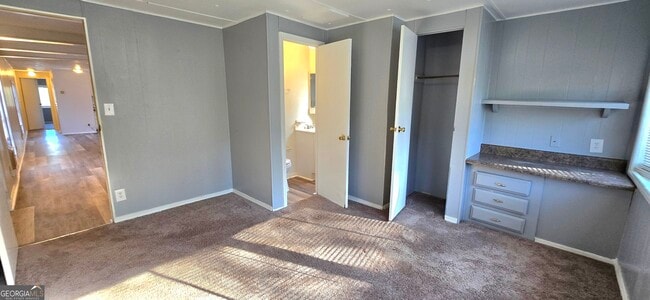 Building Photo - 2611 Sharpsburg McCollum Rd