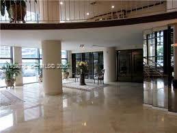 Building Photo - 10185 Collins Ave