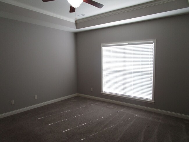 Building Photo - Huge 3BR/3BA Villa at Boulder Springs - Available July!!