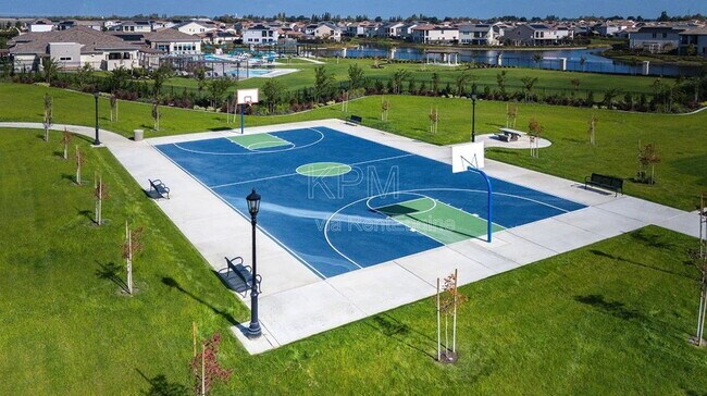Building Photo - 10925 Admiral Cove Way