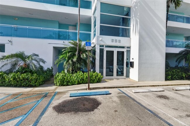 Building Photo - 652 NE 63rd St