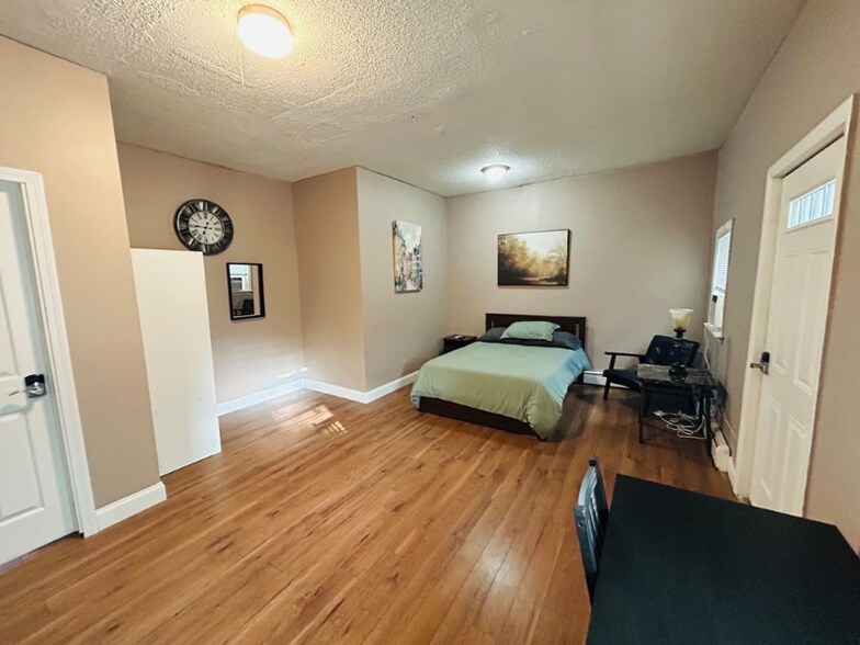 Primary Photo - 62 Doyle Ave