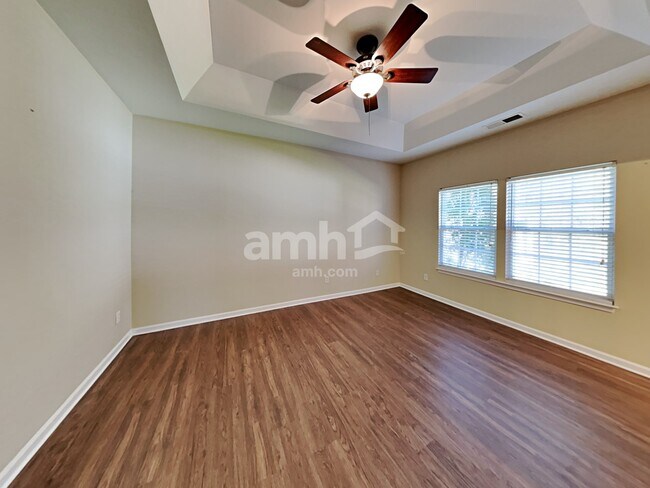 Building Photo - 116 Brewster Ct