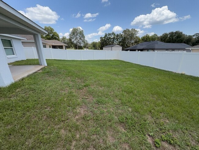 Building Photo - 15023 SE 93rd Ct