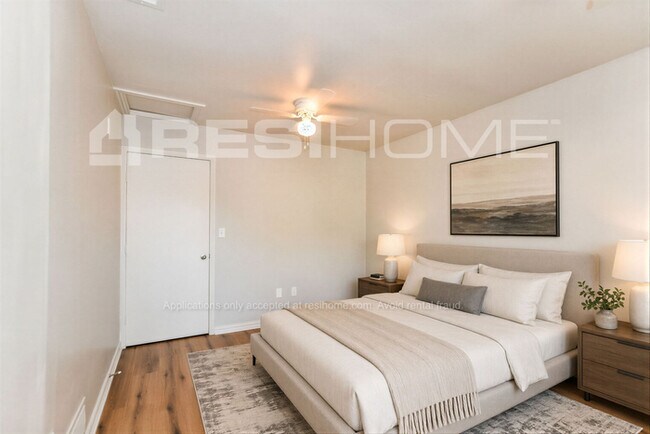 Building Photo - 220 Milas Ln