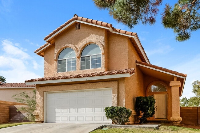 Building Photo - 109 Quiet Desert Ln