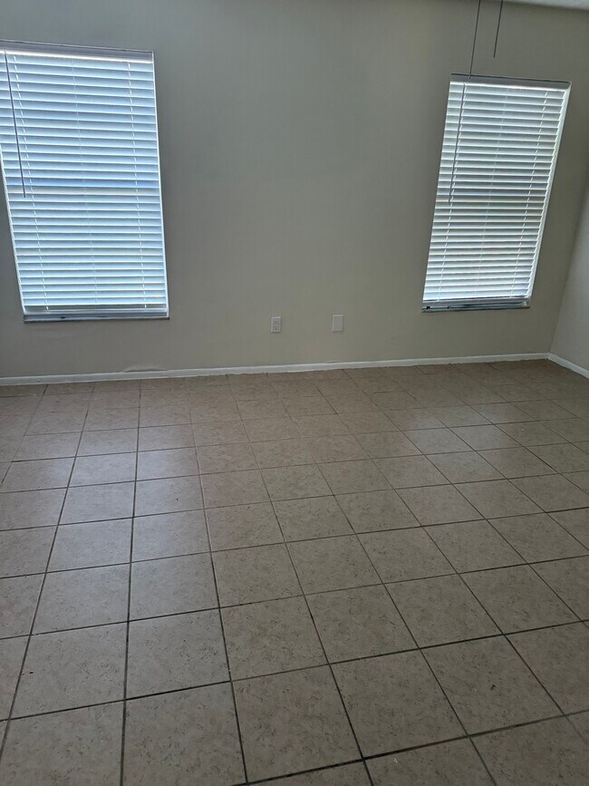 Building Photo - 10859 Wilderness Ct