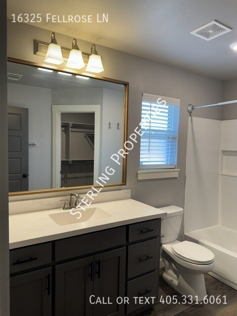 Building Photo - 16325 Fellrose Ln