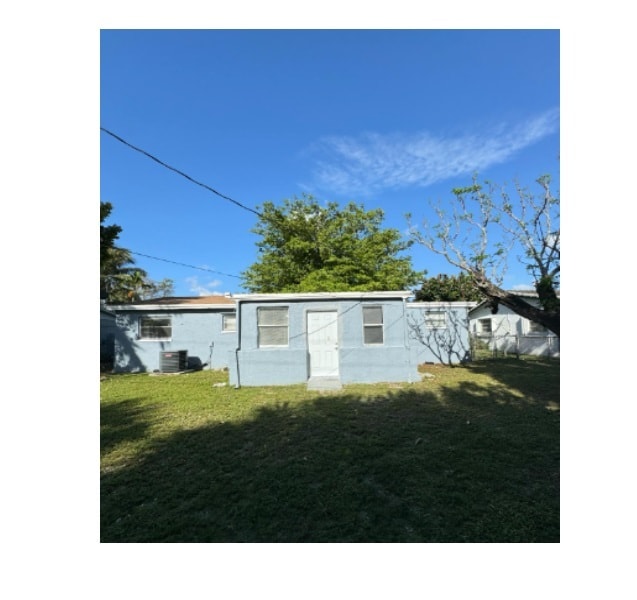 Building Photo - 3254 NW 13th St