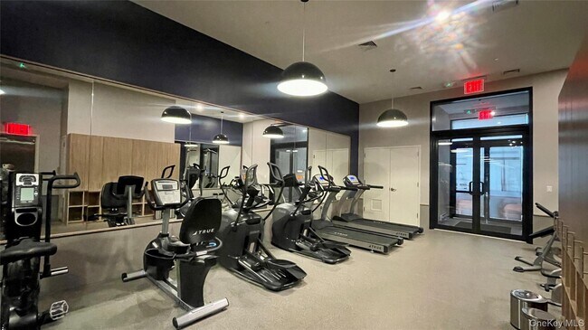 Building Photo - 1-33 Beach 116th St