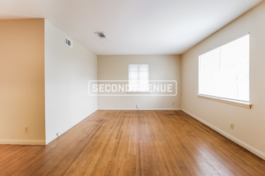 Building Photo - 127 Indian Trail