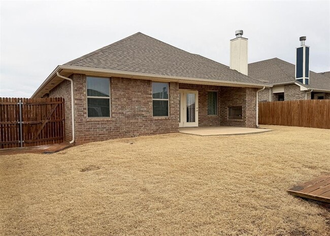 Building Photo - 4201 Palmetto Trail