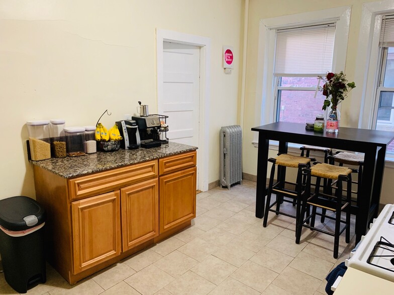 Building Photo - 1288 Commonwealth Ave