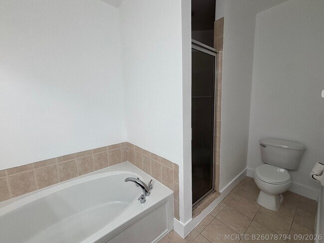 Building Photo - 3930 Sabal Way
